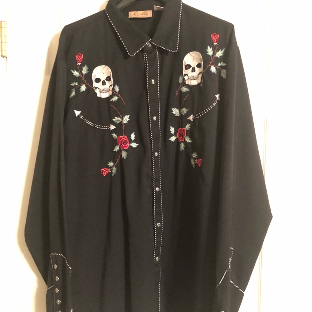 Scully Western shirt. Día de los muertos theme